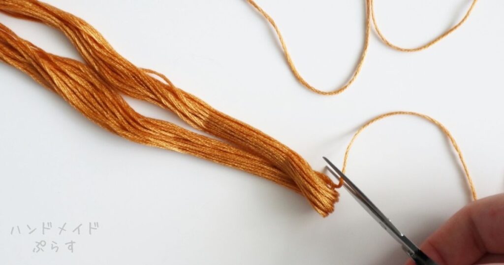 刺繍糸1カセでタッセル1個を作る方法